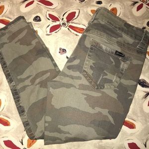 Seven7 Skinny Camo Jeans